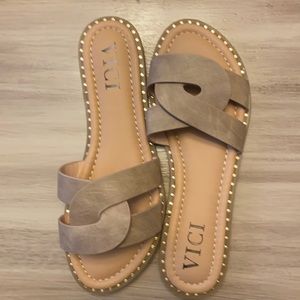 Vici collection taupe slides